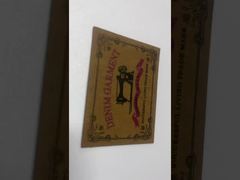 Giyim hattınızı yüksek performanslı pantolon deri etiketimizle yükseltin