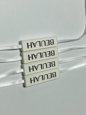 Çizgili Logo Etiketi Snap Lock Pin Loop Plastik Bağlayıcı Tel ile Asma Etiketi