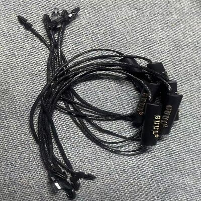 Hanging Tags Garment Swing Tags Flexible Design Customizable Options Perfect for Apparel Labeling and Retail Presentation