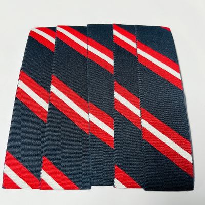 0.4mm Logo Kalınlığı Dokunmuş Giysi Etiketleri CDR Sanat Dosyası ile Özel