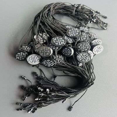 Siyah Giysi Salıncak Etiketleri Uzunluğu 7 İnç Moda Endüstrisinde Giyim Tanımlaması ve Ürün Açıklaması için Uygun